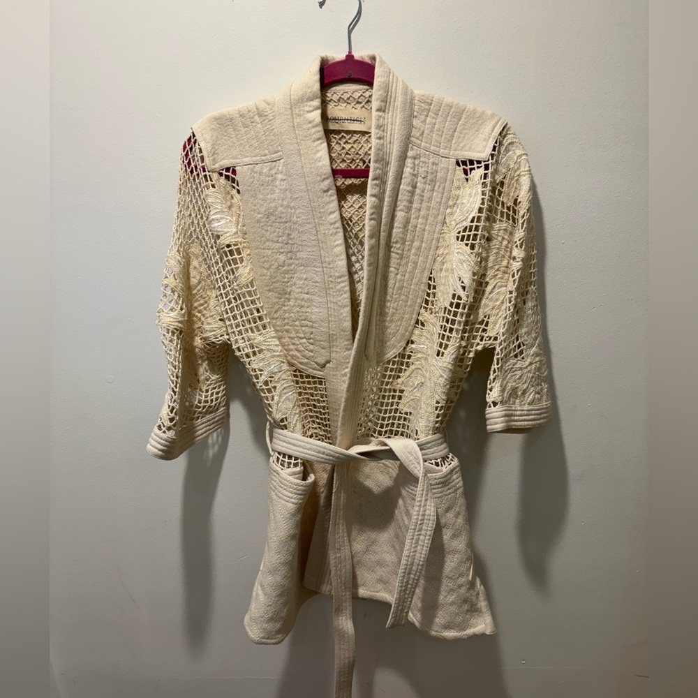 Free People New Romantics Ivory Embroidered Lace Wrap Kimono Jacket Size Medium - Picture 4 of 9